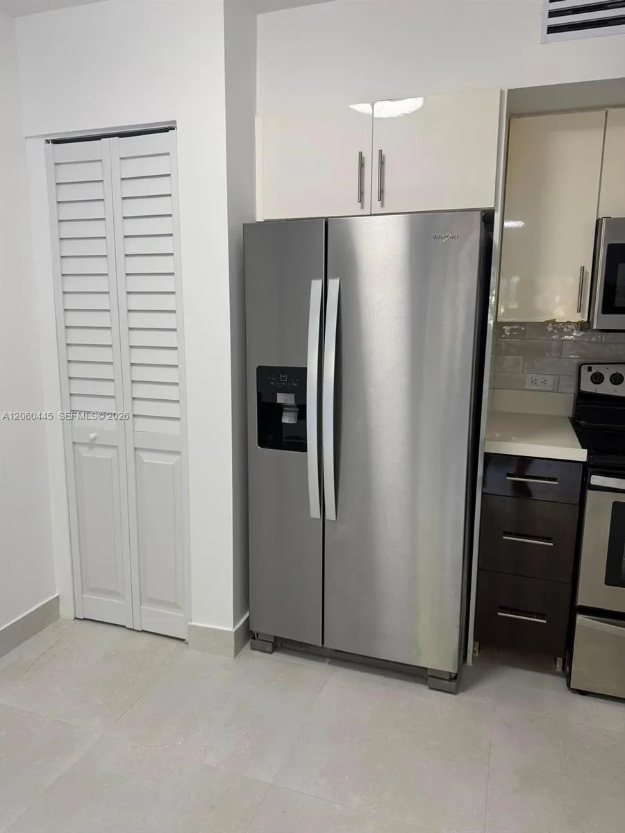 3680 N 56th Ave # 823, Hollywood, FL 33021 — zdjęcie 4