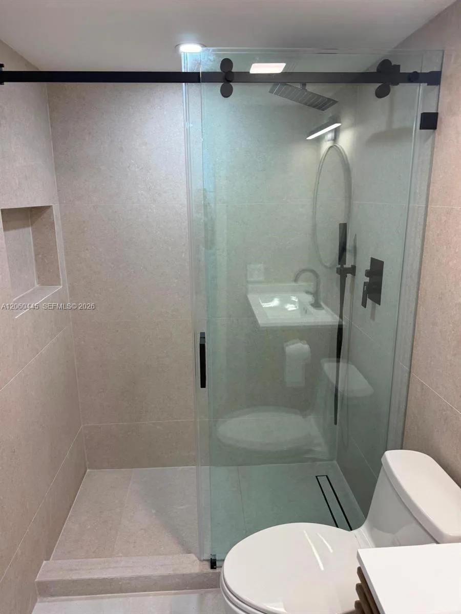 3680 N 56th Ave # 823, Hollywood, FL 33021 photo 6