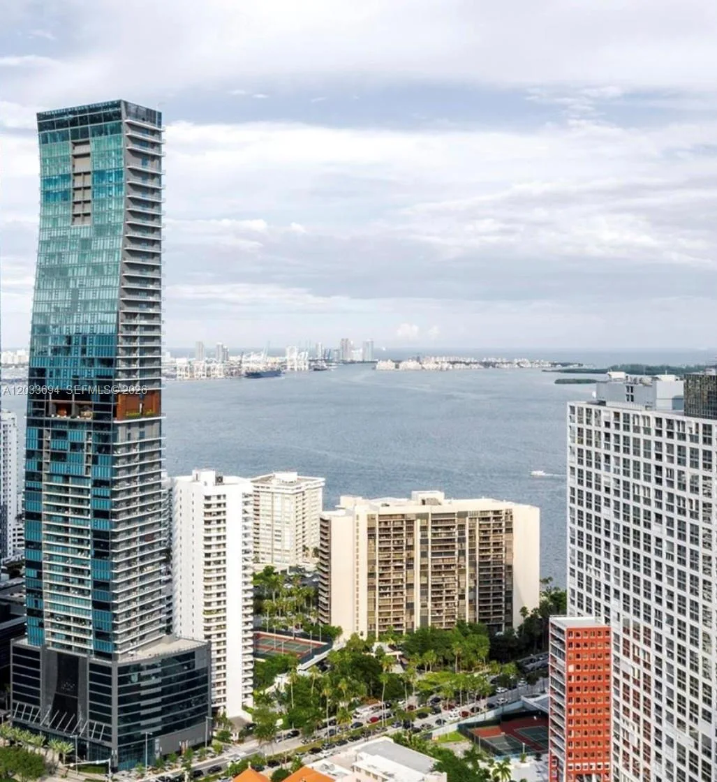 1451 Brickell Ave # 2701, Miami, FL 33131