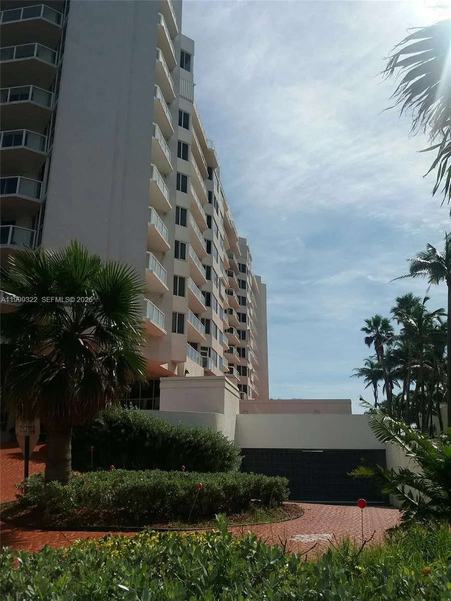 Florida Ocean Club photo 4