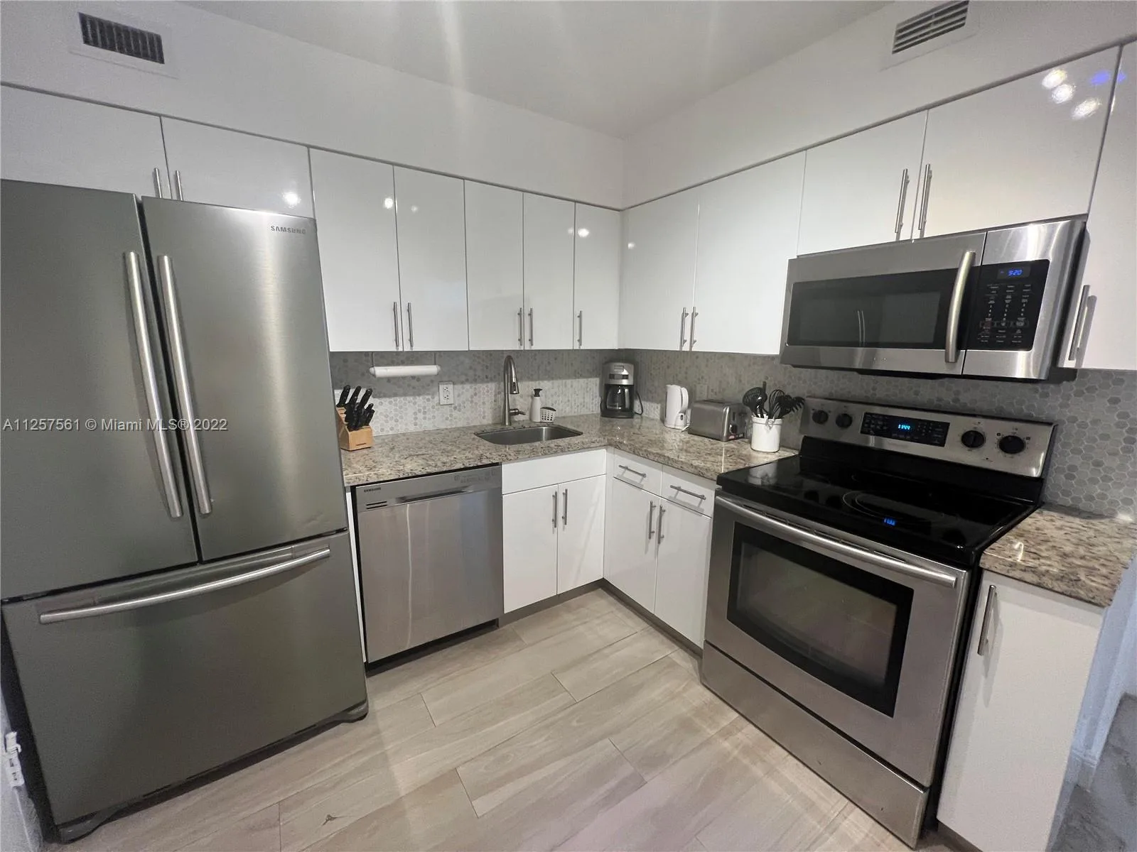 5151 Collins Ave # 725, Miami Beach, FL 33140 photo 5