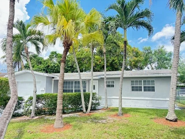 6241 SW # 8, North Lauderdale, FL 33068