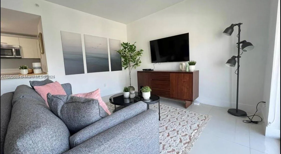 1300 BRICKELL BAY DR # 3400, Miami, FL 33131 photo 5
