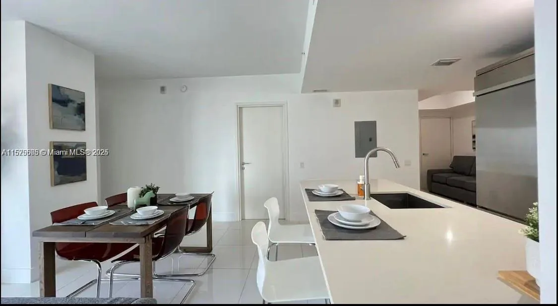 1300 BRICKELL BAY DR # 3400, Miami, FL 33131 photo 6