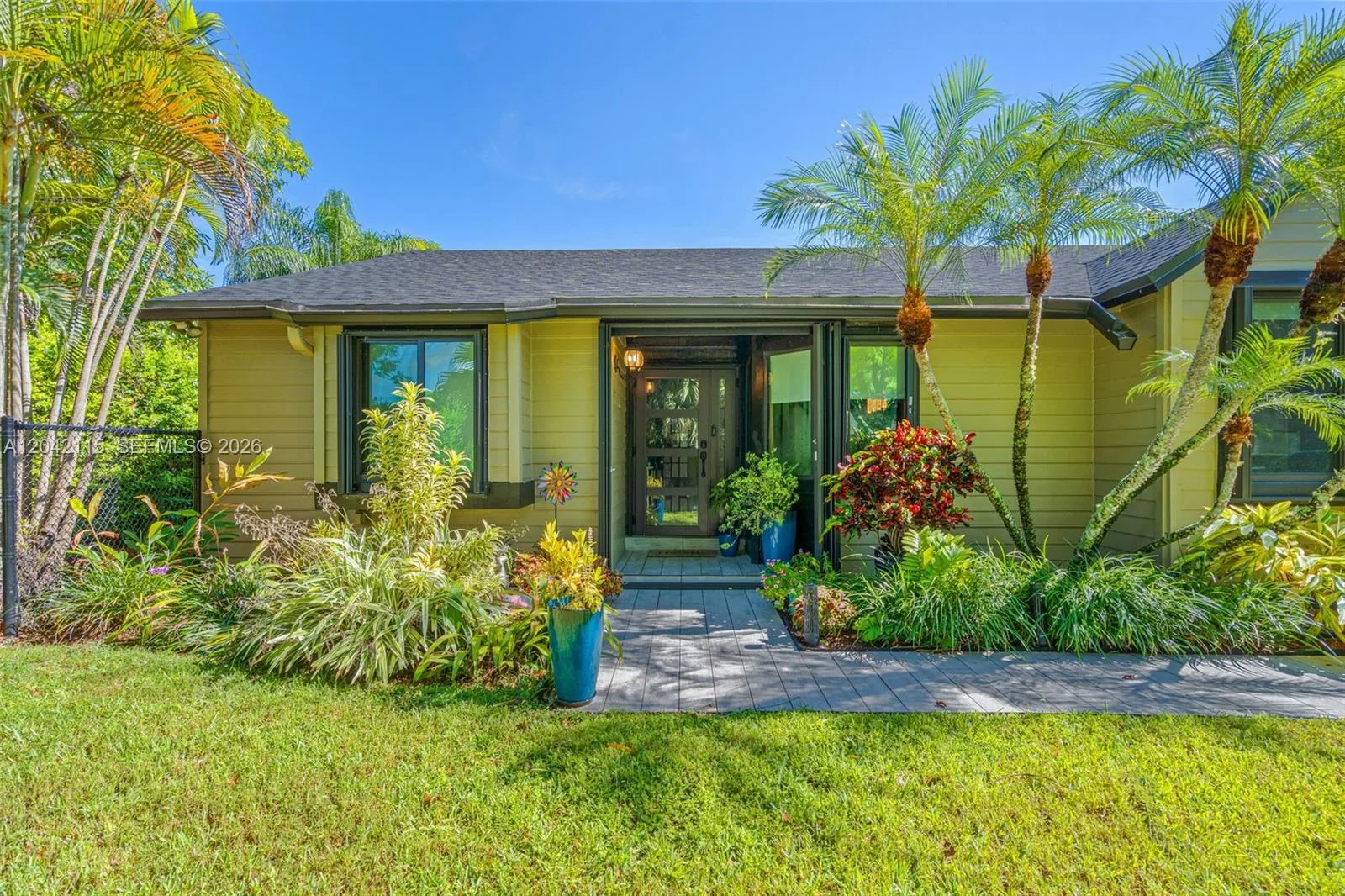 15031 SW 154th Ter, Miami, FL 33187