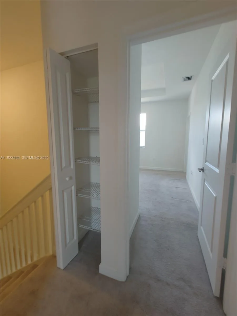 1766 SE 26th Rd, Homestead, FL 33035 photo 4