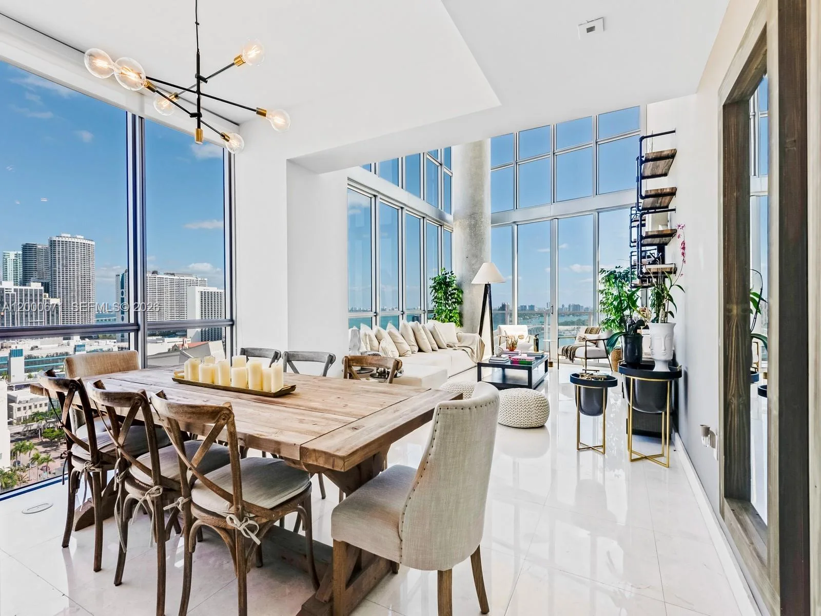 1100 Biscayne Blvd # 2105, Miami, FL 33132 photo 4
