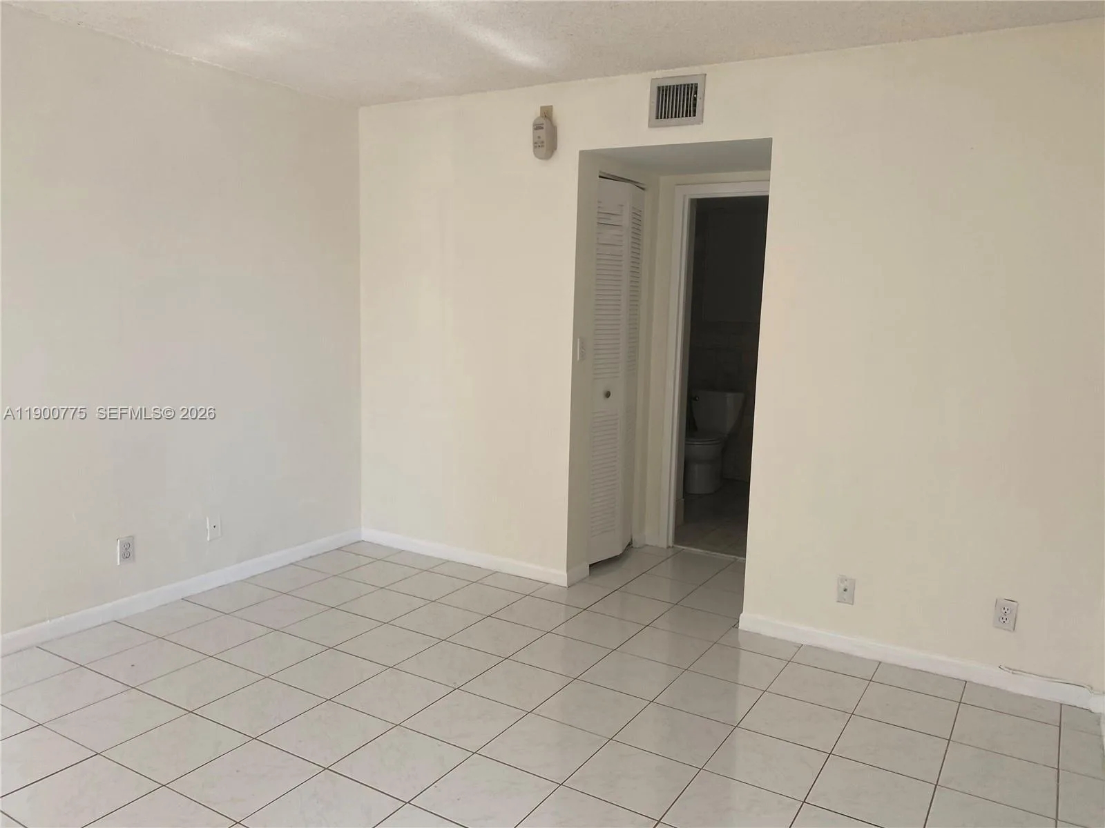 16570 NE 26th Ave # 3C, North Miami Beach, FL 33160 photo 10