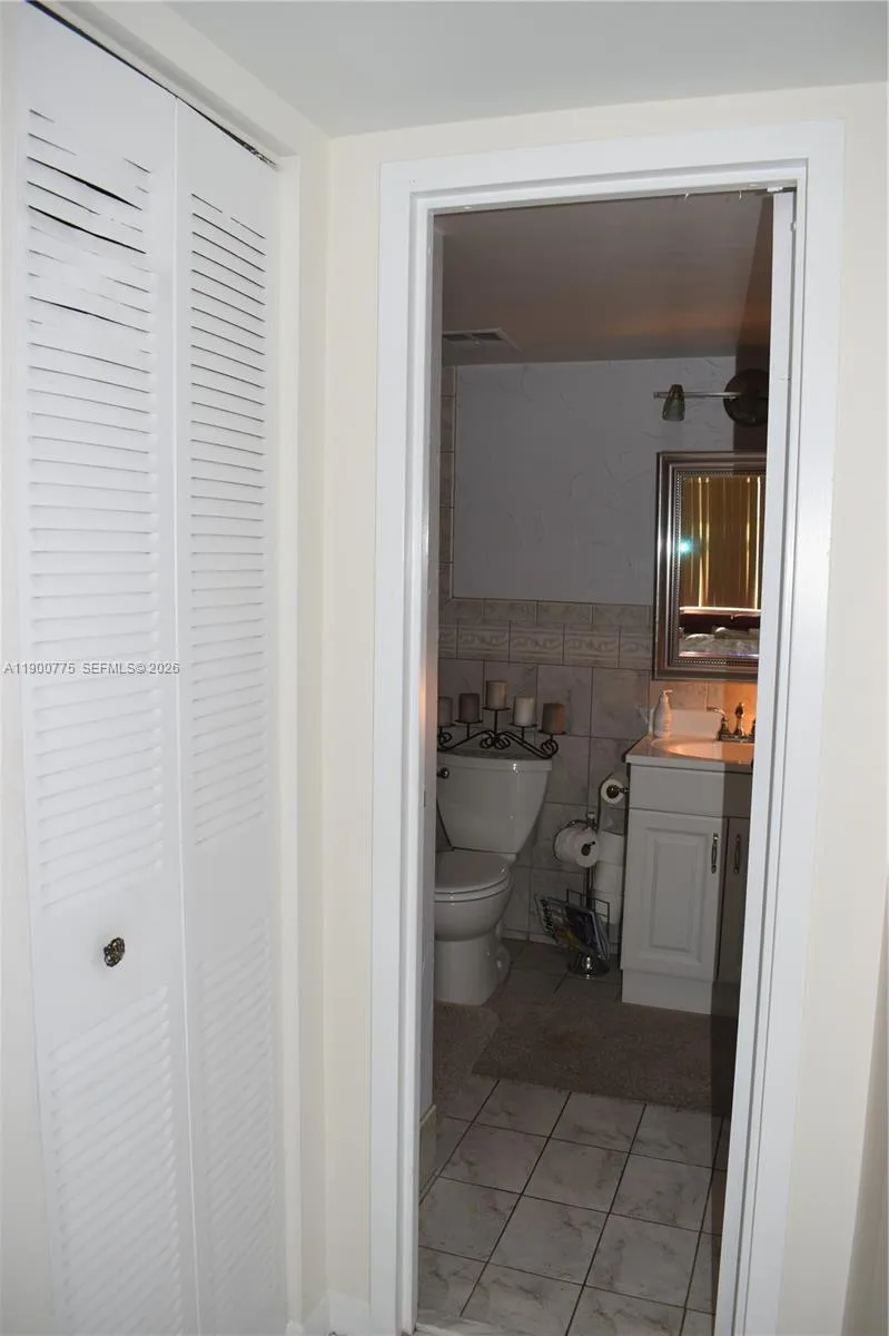 16570 NE 26th Ave # 3C, North Miami Beach, FL 33160 photo 12