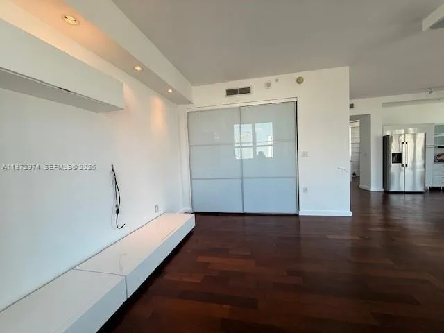 133 NE 2nd Ave # 3213, Miami, FL 33132 photo 2