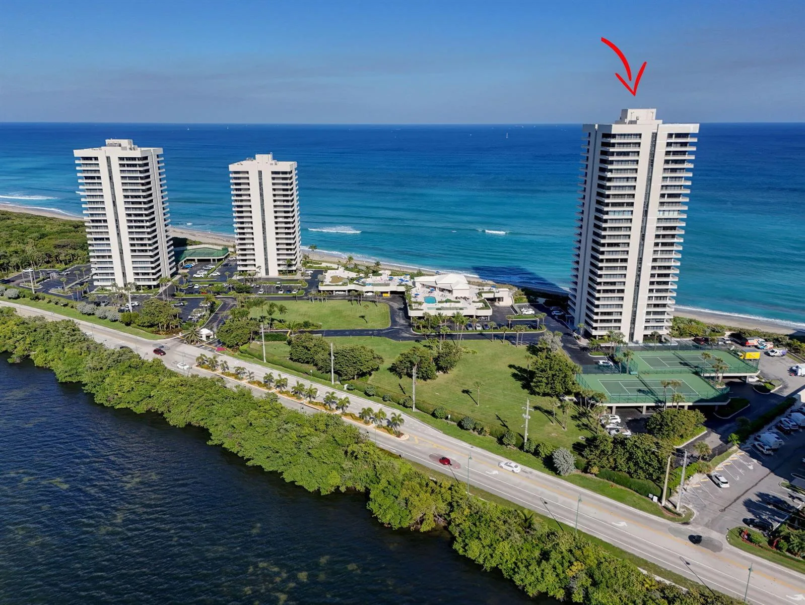 5510 N Ocean Drive # 2d, Singer Island, FL 33404