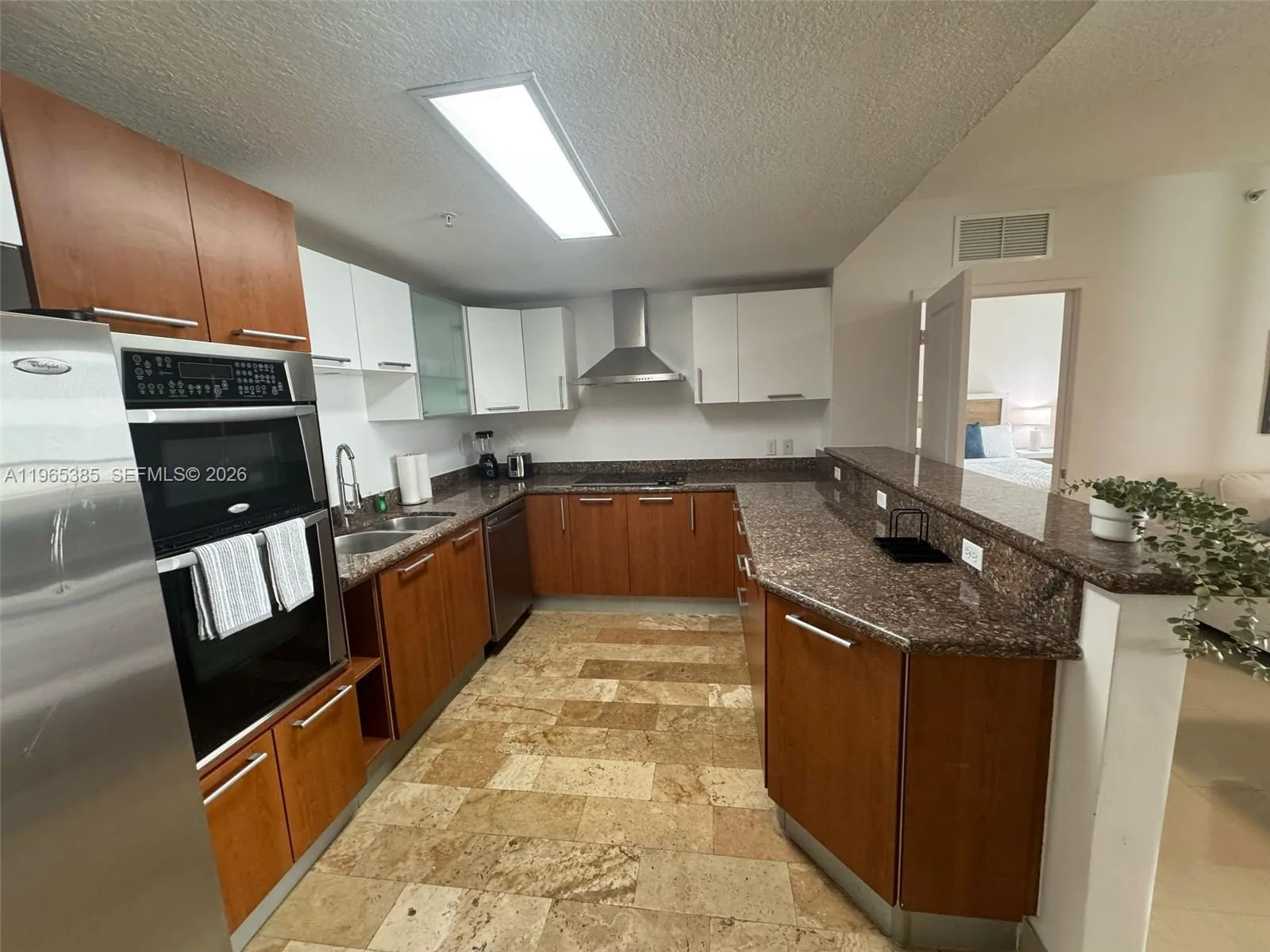 170 SE 14th St # 1108, Miami, FL 33131 photo 9
