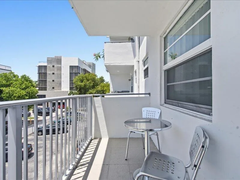 525 Meridian Avenue # 305, Miami Beach, FL 33139 photo 13