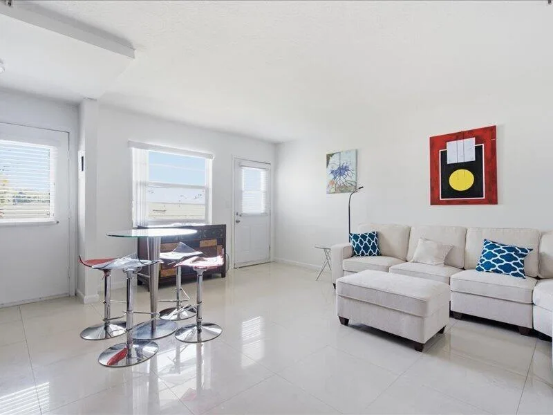 525 Meridian Avenue # 305, Miami Beach, FL 33139 — zdjęcie 2