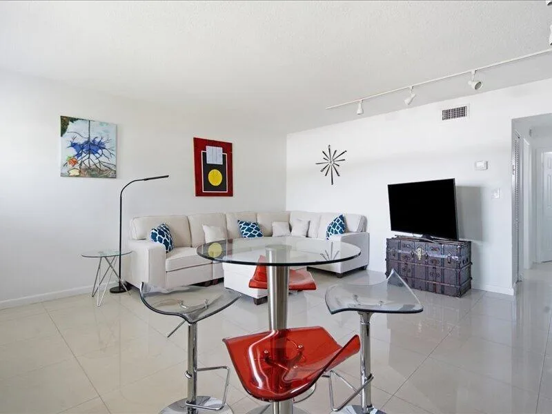 525 Meridian Avenue # 305, Miami Beach, FL 33139 photo 7