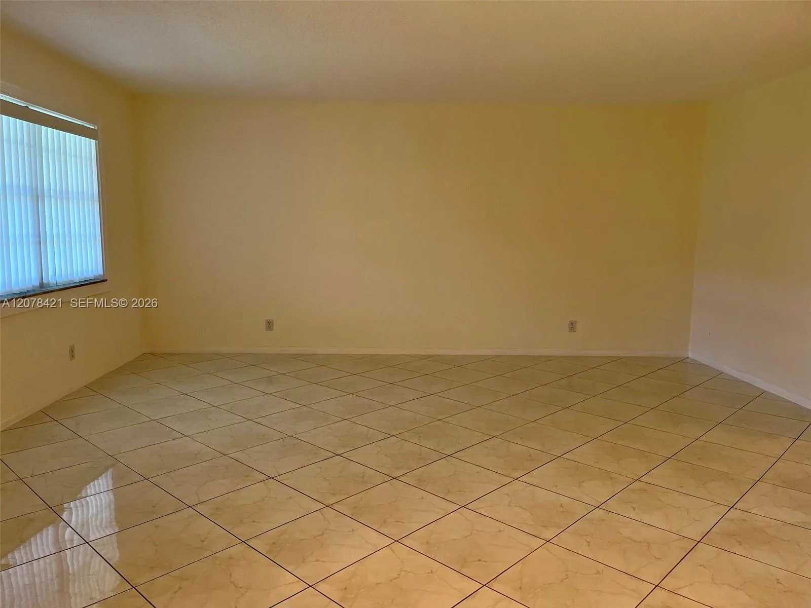 581 Blue Heron Dr # 212-B, Hallandale Beach, FL 33009 photo 10