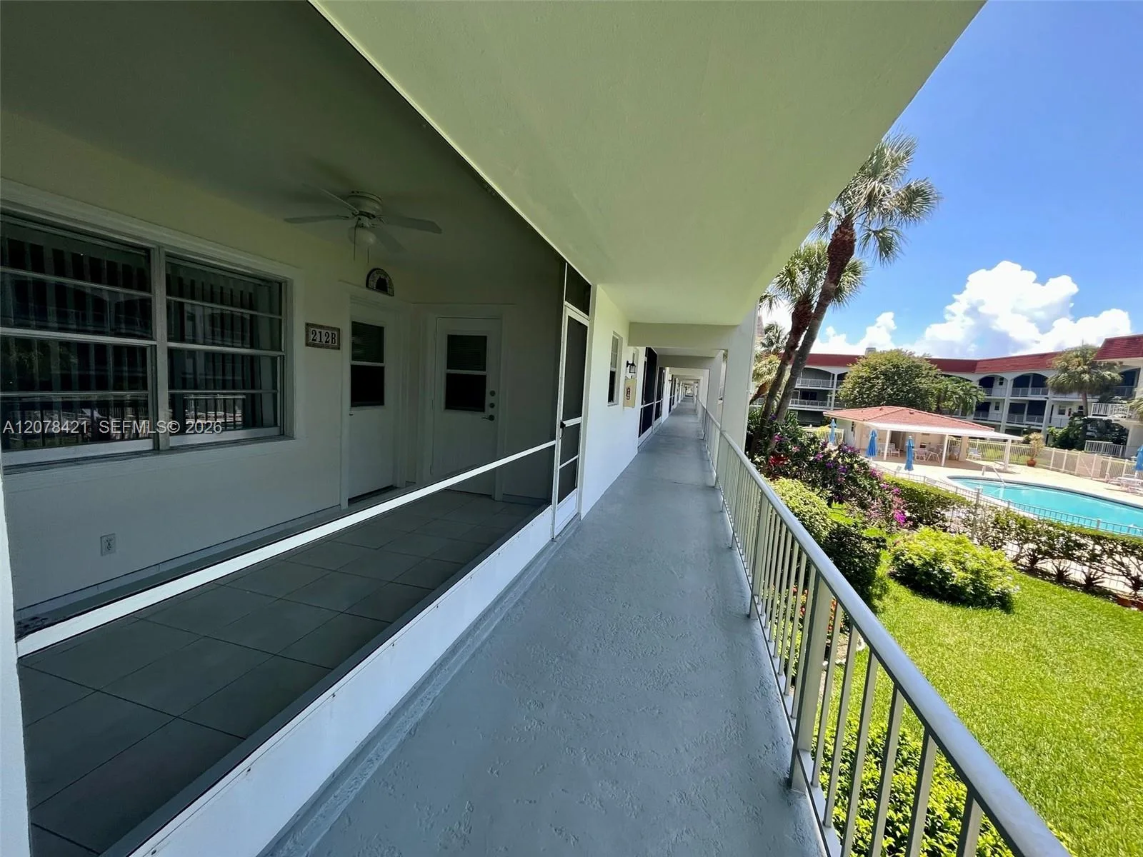 581 Blue Heron Dr # 212-B, Hallandale Beach, FL 33009 photo 4