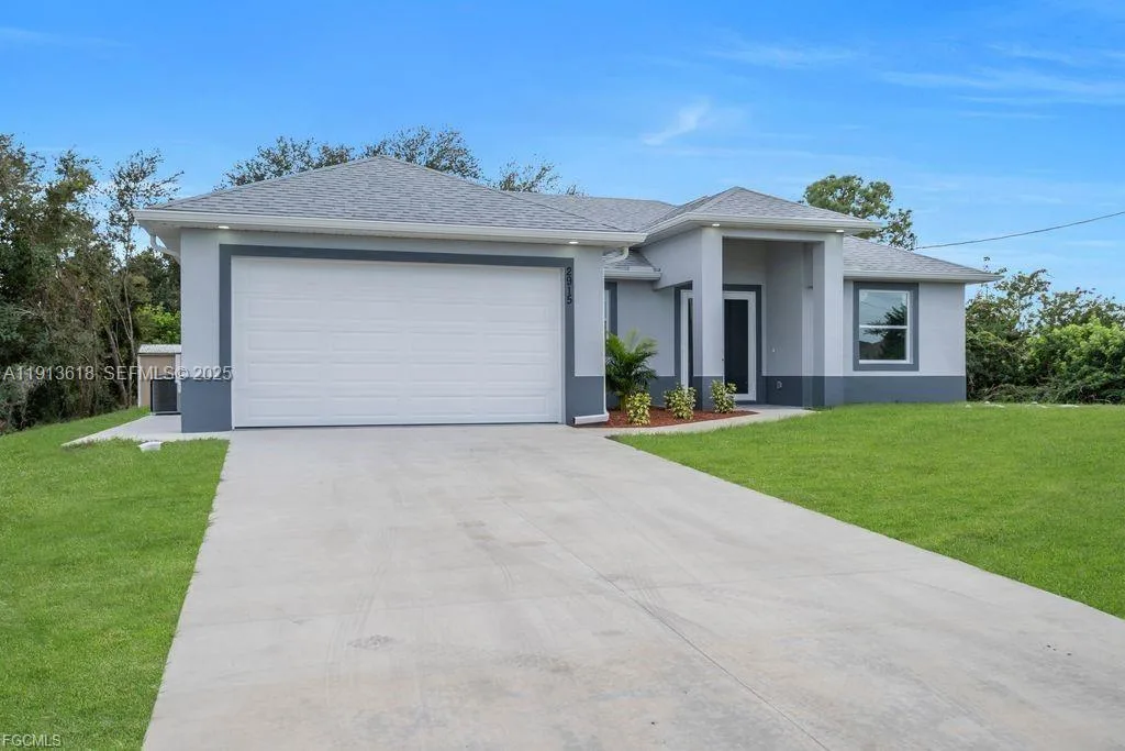 2915 6th ST SW, Lehigh Acres, FL 33976 photo 3
