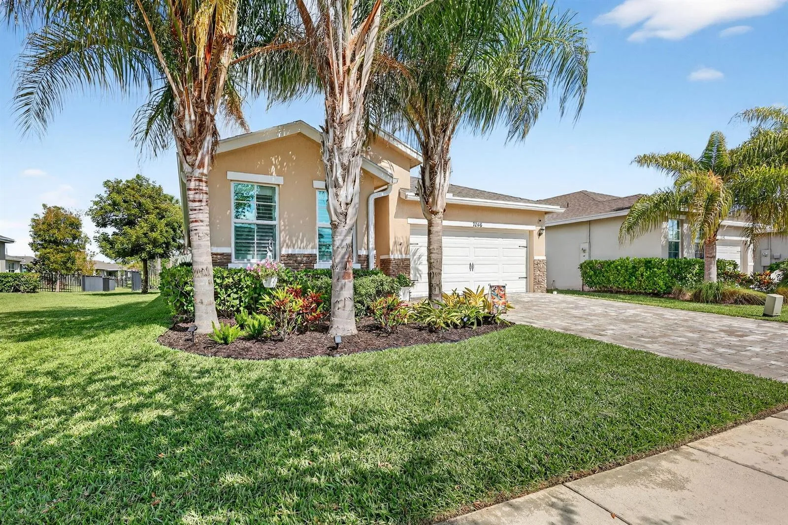 7246 SE Pine Valley Court, Hobe Sound, FL 33455 photo 3