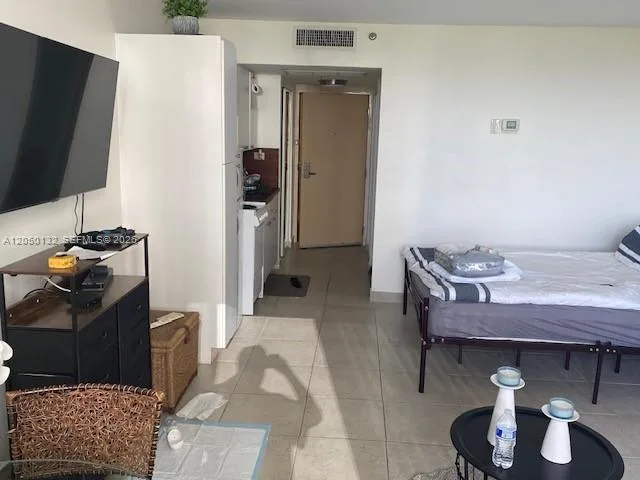 19201 E Collins Ave # 442, Sunny Isles Beach, FL 33160