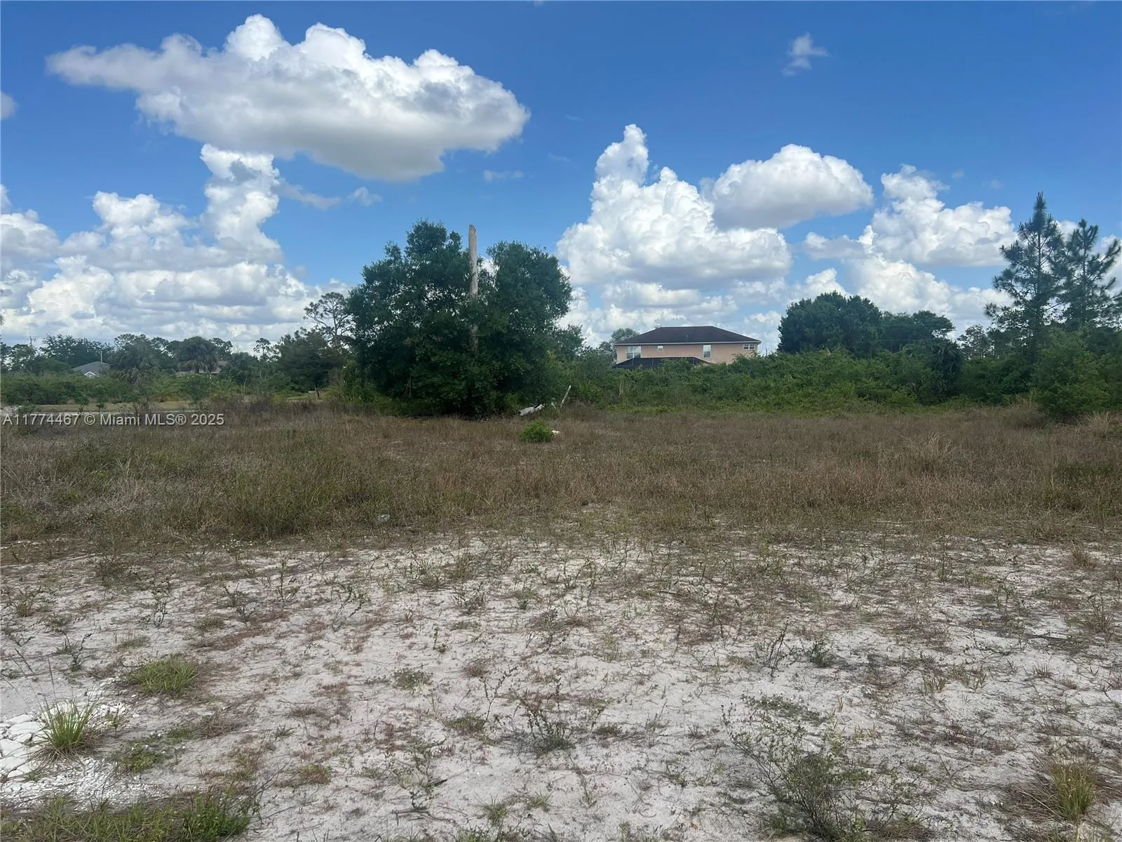 1411 Hamilton, Lehigh Acres, FL 33972