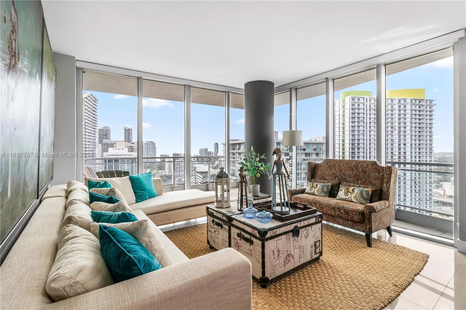 Mint at Riverfront Unit 3505 at 92 SW 3rd St # 3505, Miami FL 33130 — photo 1