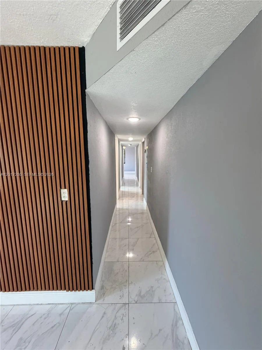 850 NW 113th St, Miami, FL 33168 photo 5