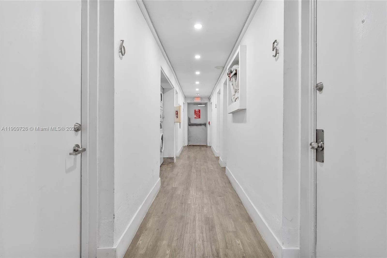 420 78th St, Miami Beach, FL 33141 photo 6