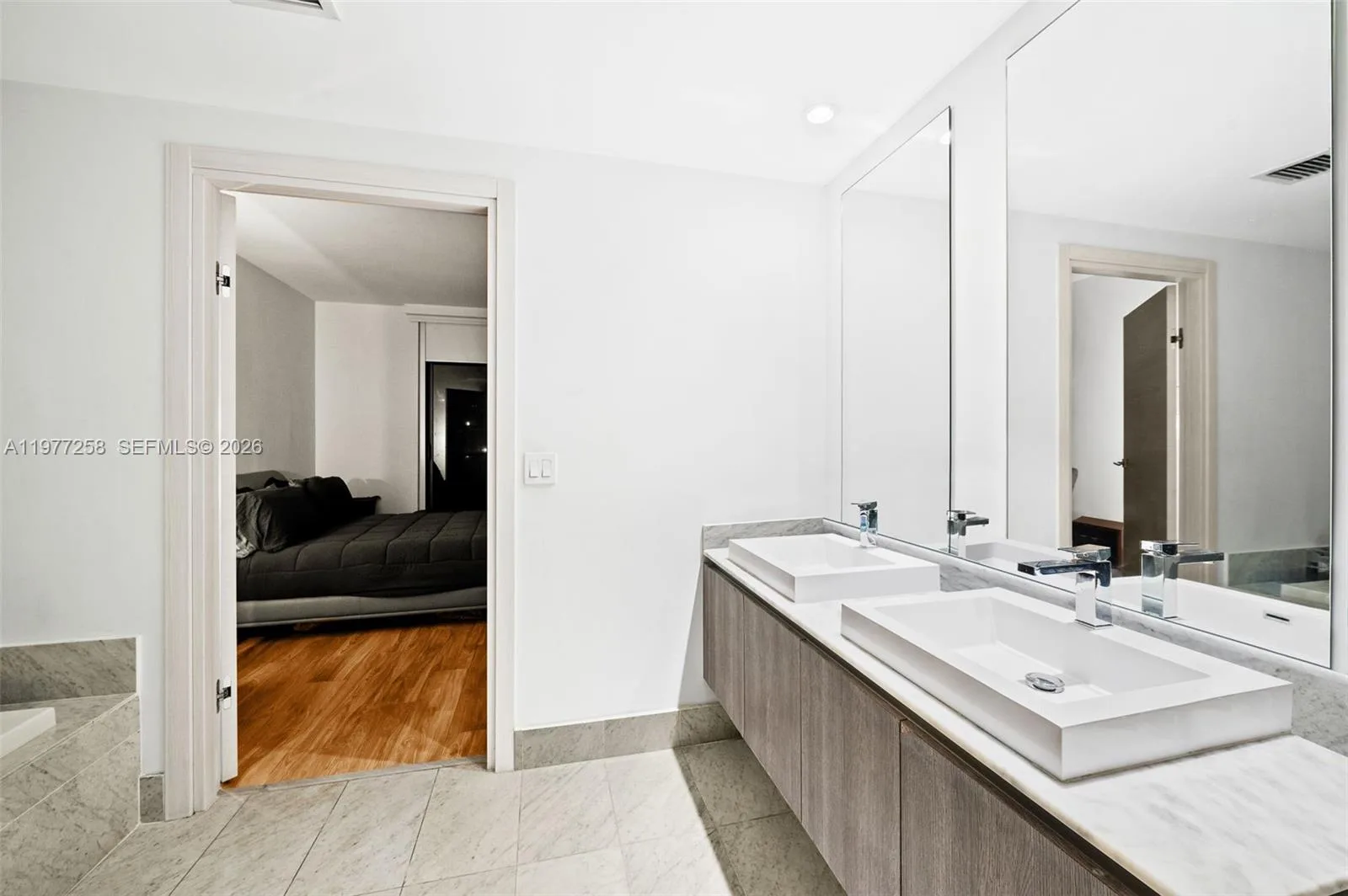 801 S Miami Ave # 2705, Miami, FL 33130 photo 9