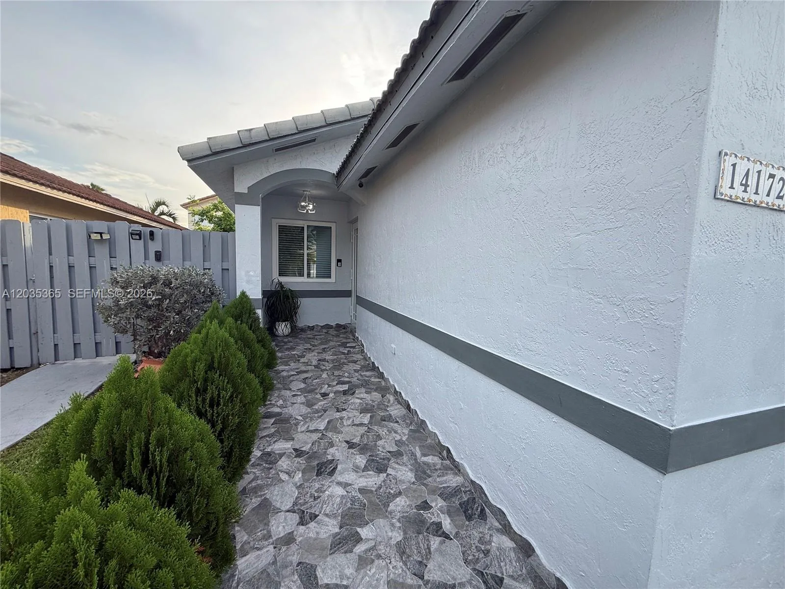 14172 SW 148th Pl, Miami, FL 33196 photo 3