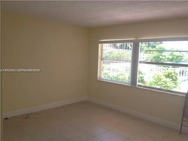 241 SE 9th Ave # 106, Pompano Beach, FL 33060 photo 6
