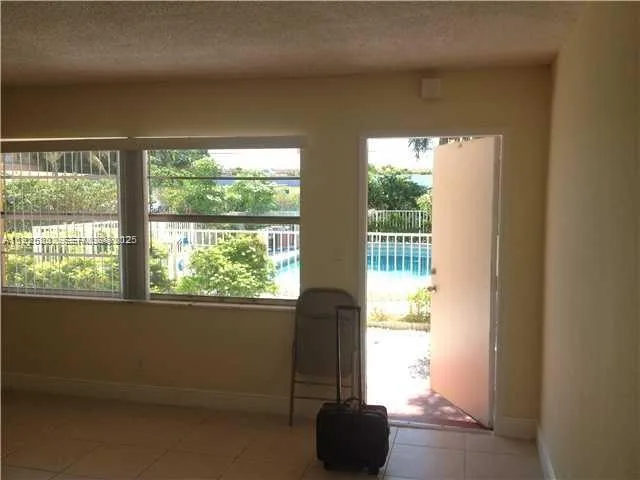 241 SE 9th Ave # 106, Pompano Beach, FL 33060 photo 7