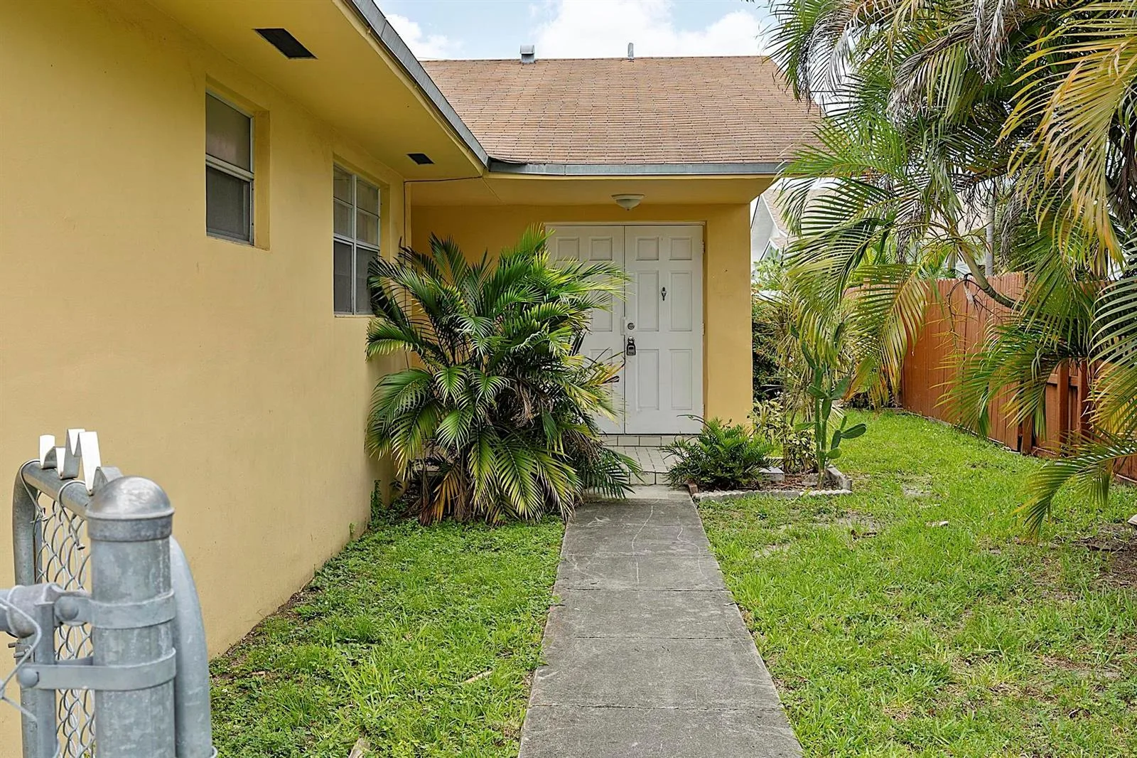 1953-1955 NW 3rd Street, Miami, FL 33125 photo 2