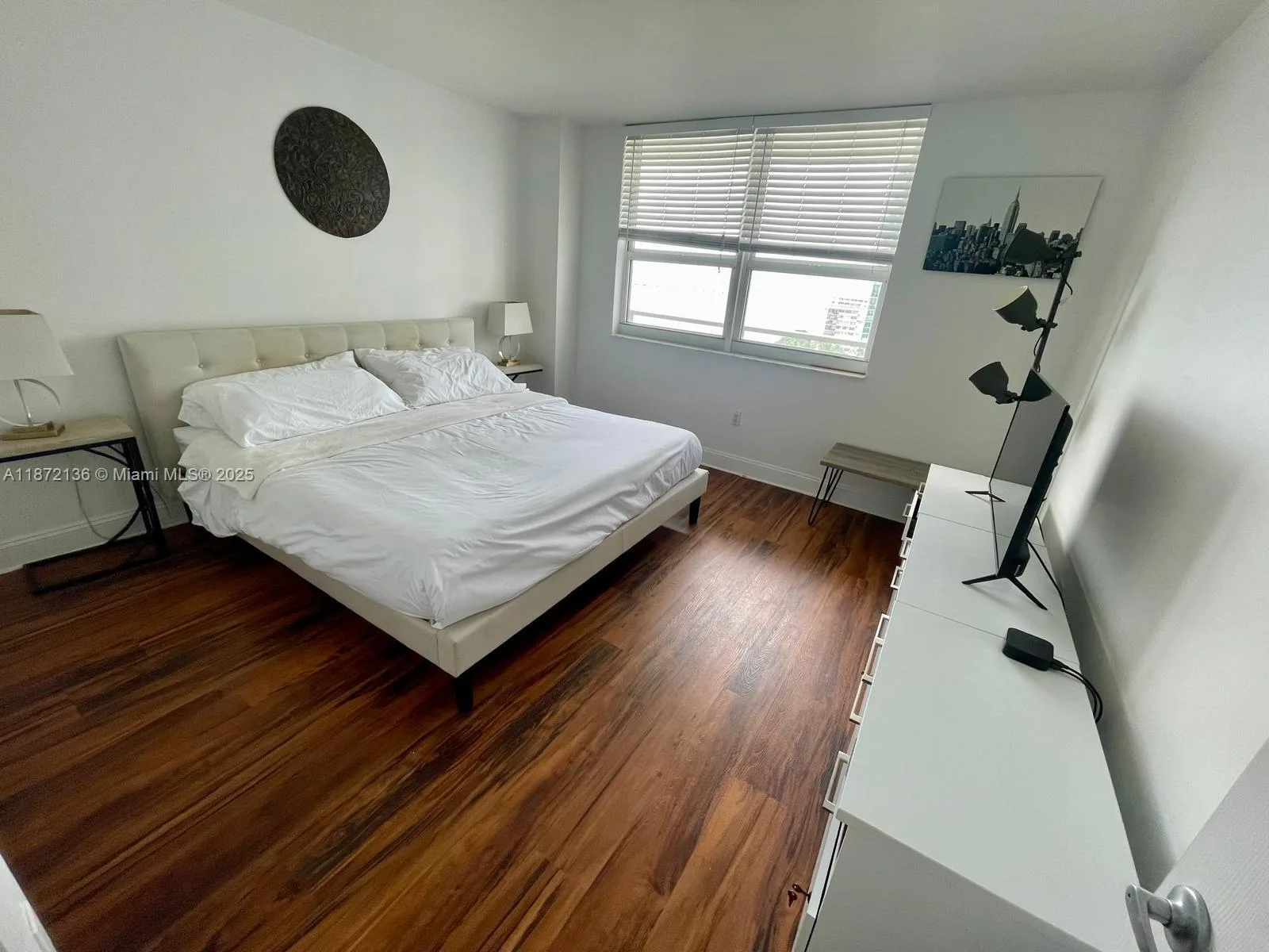 1155 Brickell Bay Dr # 1805, Miami, FL 33131 photo 8