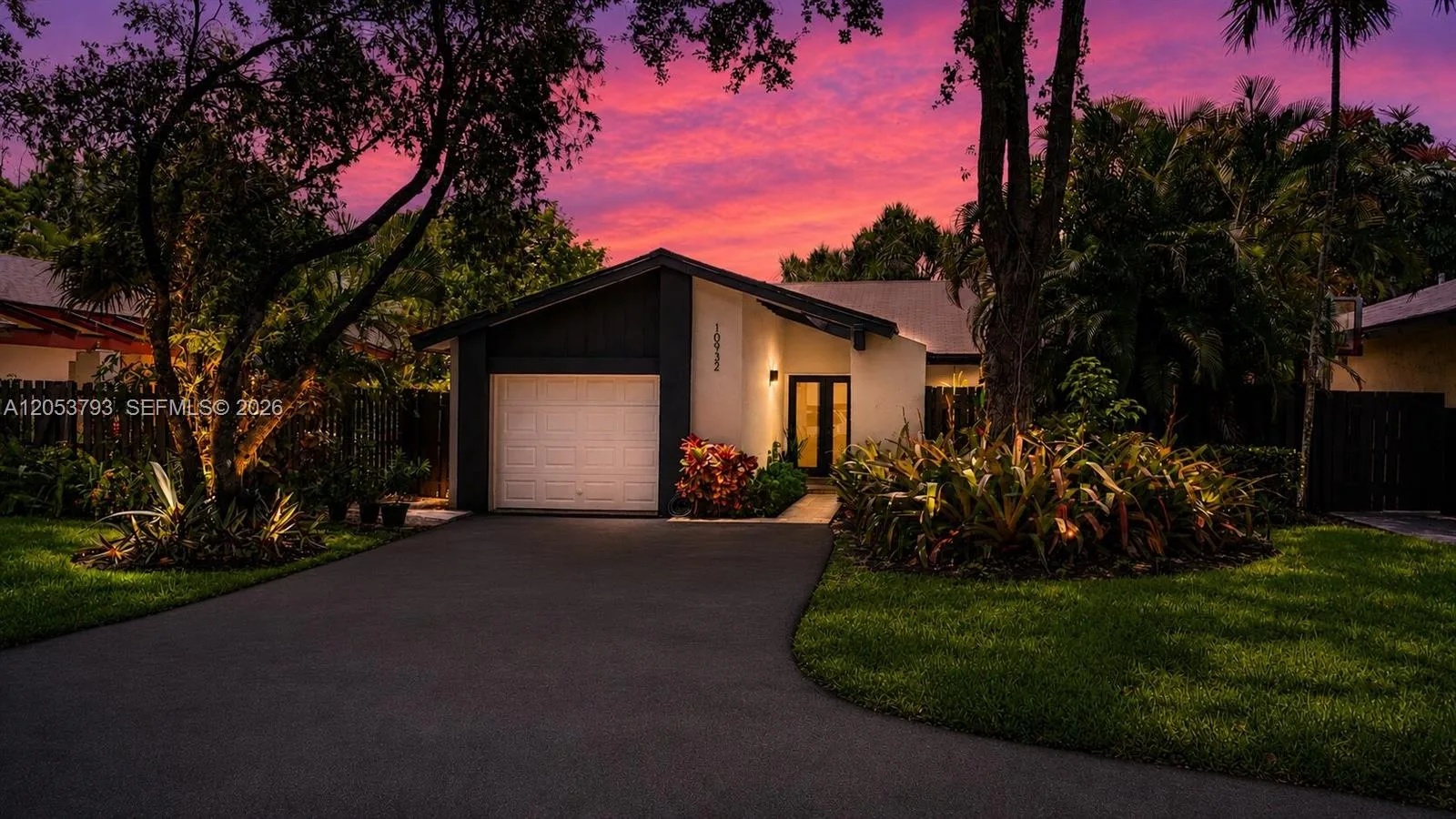 10932 SW 135th Ct Cir, Miami, FL 33186