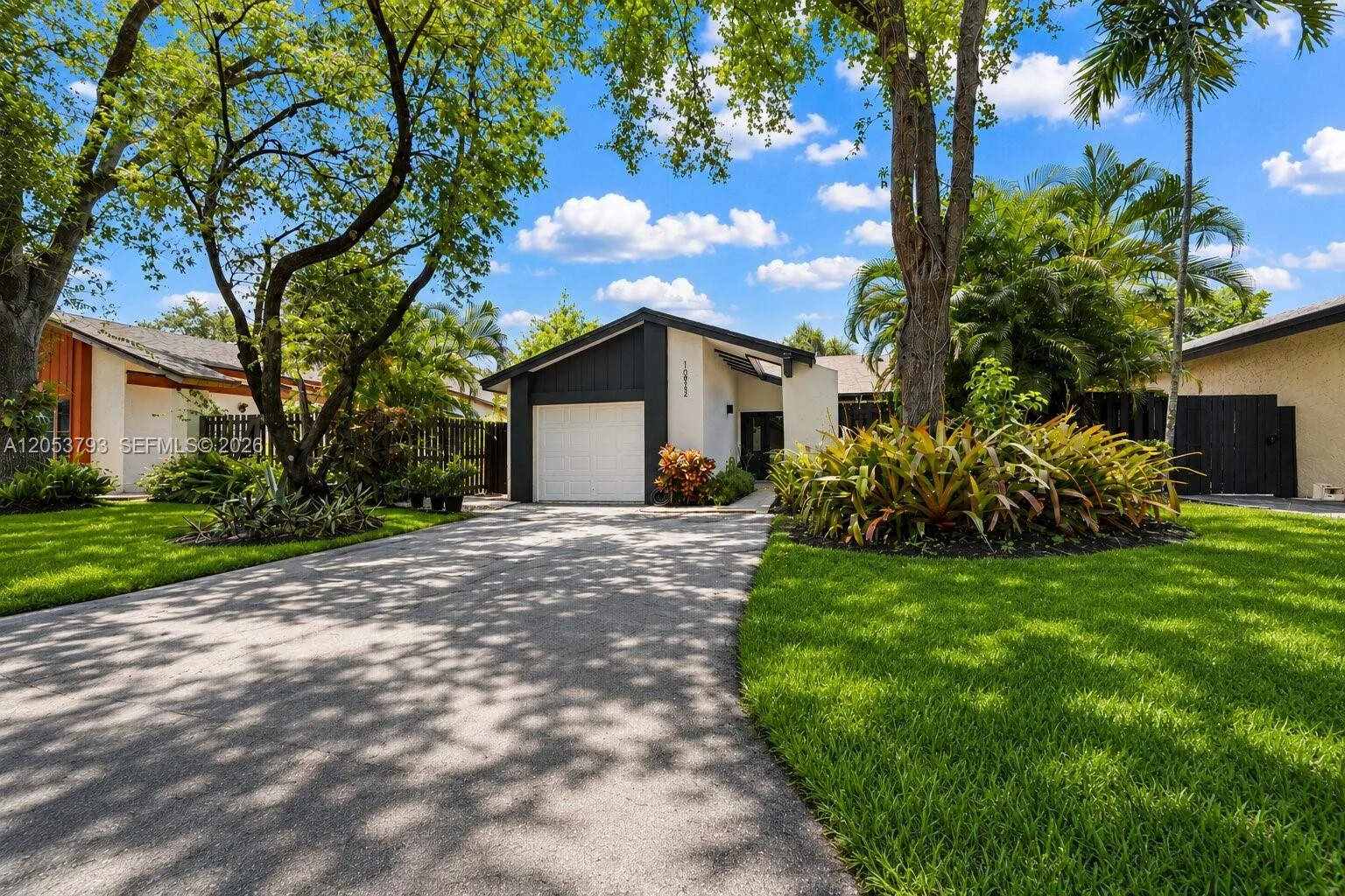 10932 SW 135th Ct Cir, Miami, FL 33186 photo 3