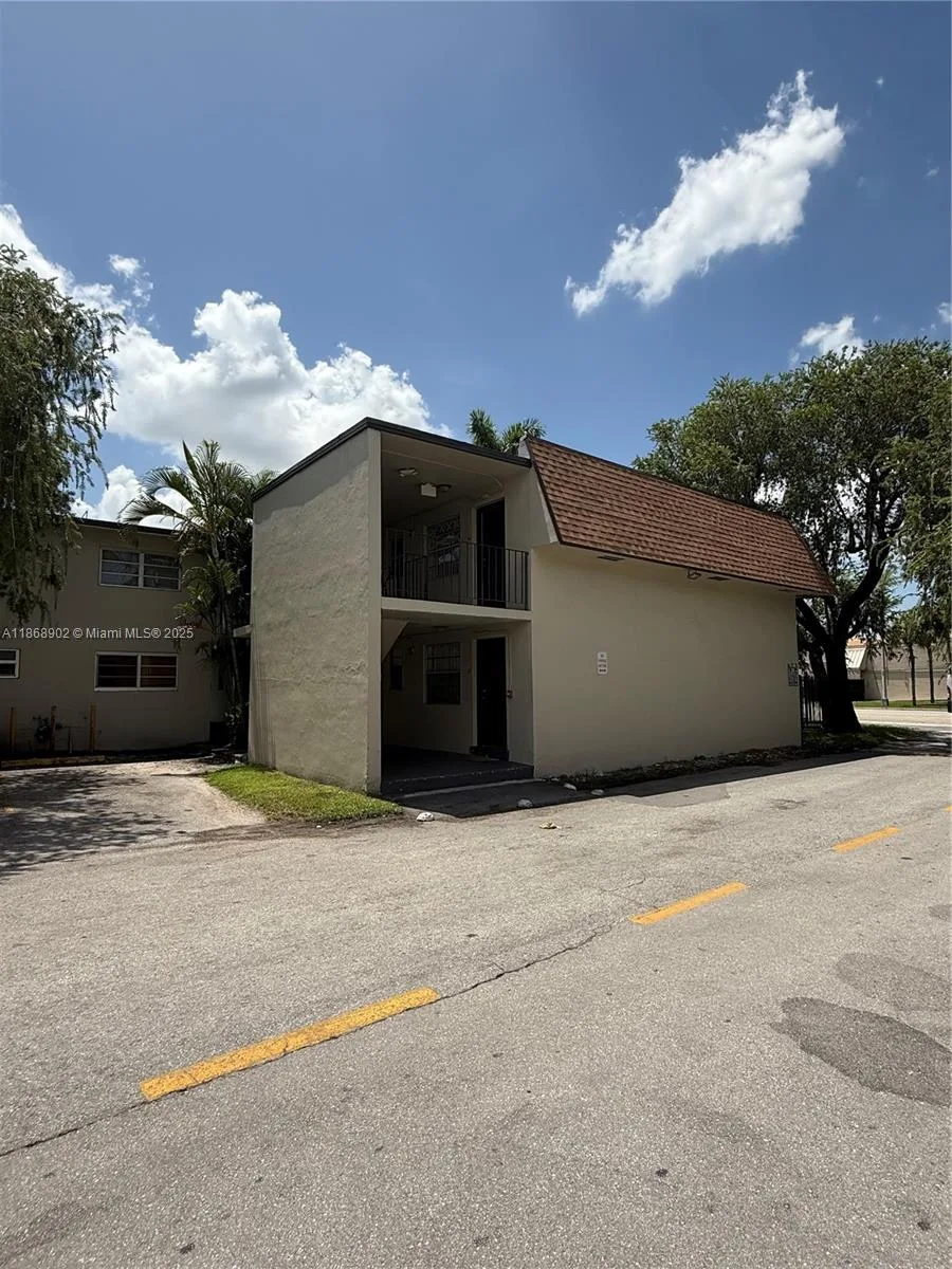 3901 SW 112th Ave # 46, Miami, FL 33165 photo 12