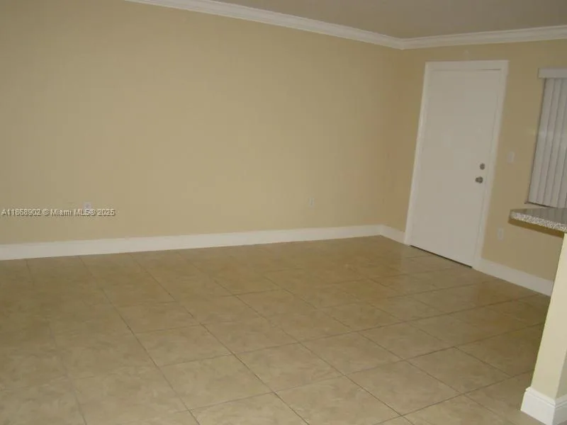 3901 SW 112th Ave # 46, Miami, FL 33165 photo 3