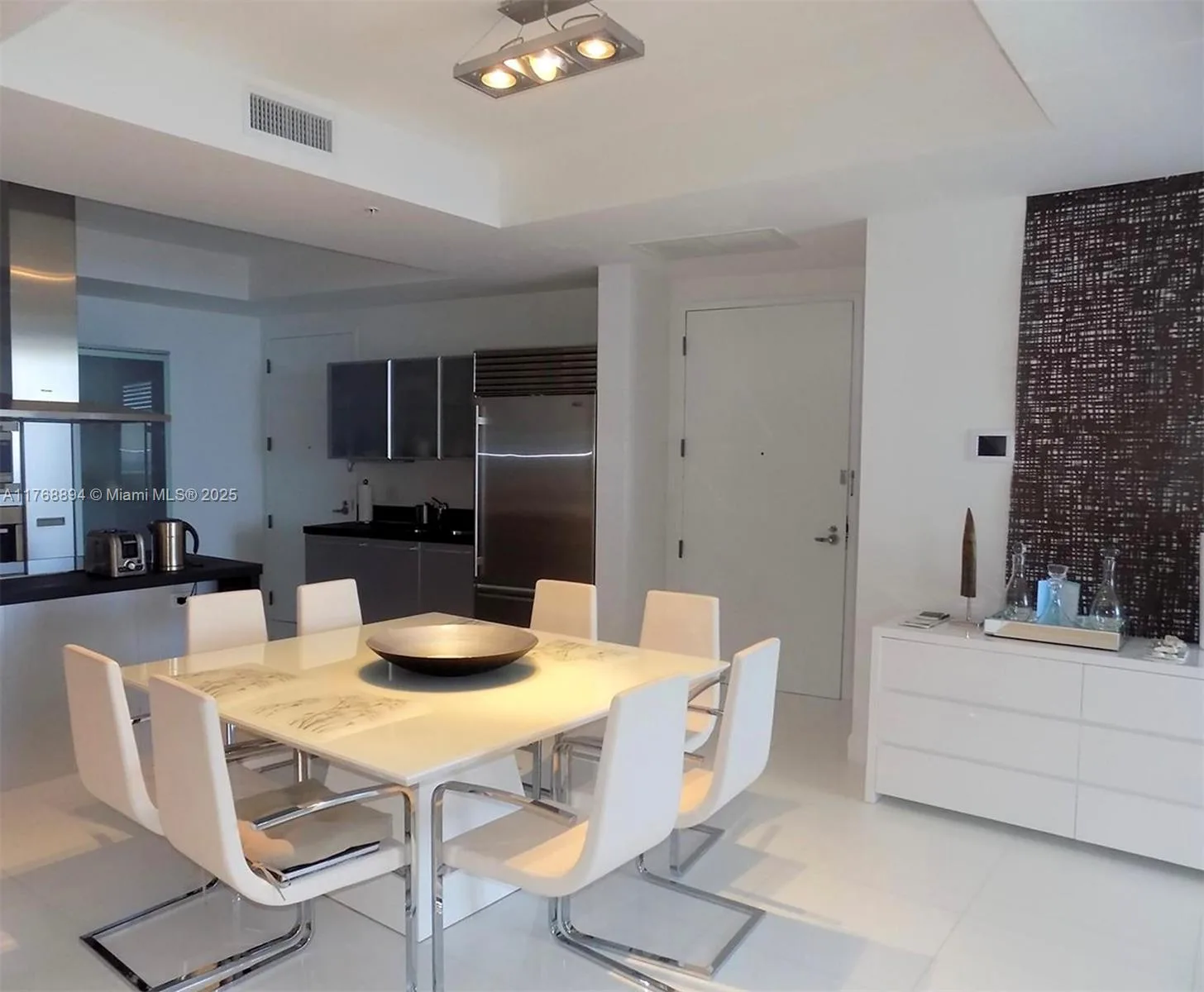 18201 Collins Ave # 3906, Sunny Isles Beach, FL 33160