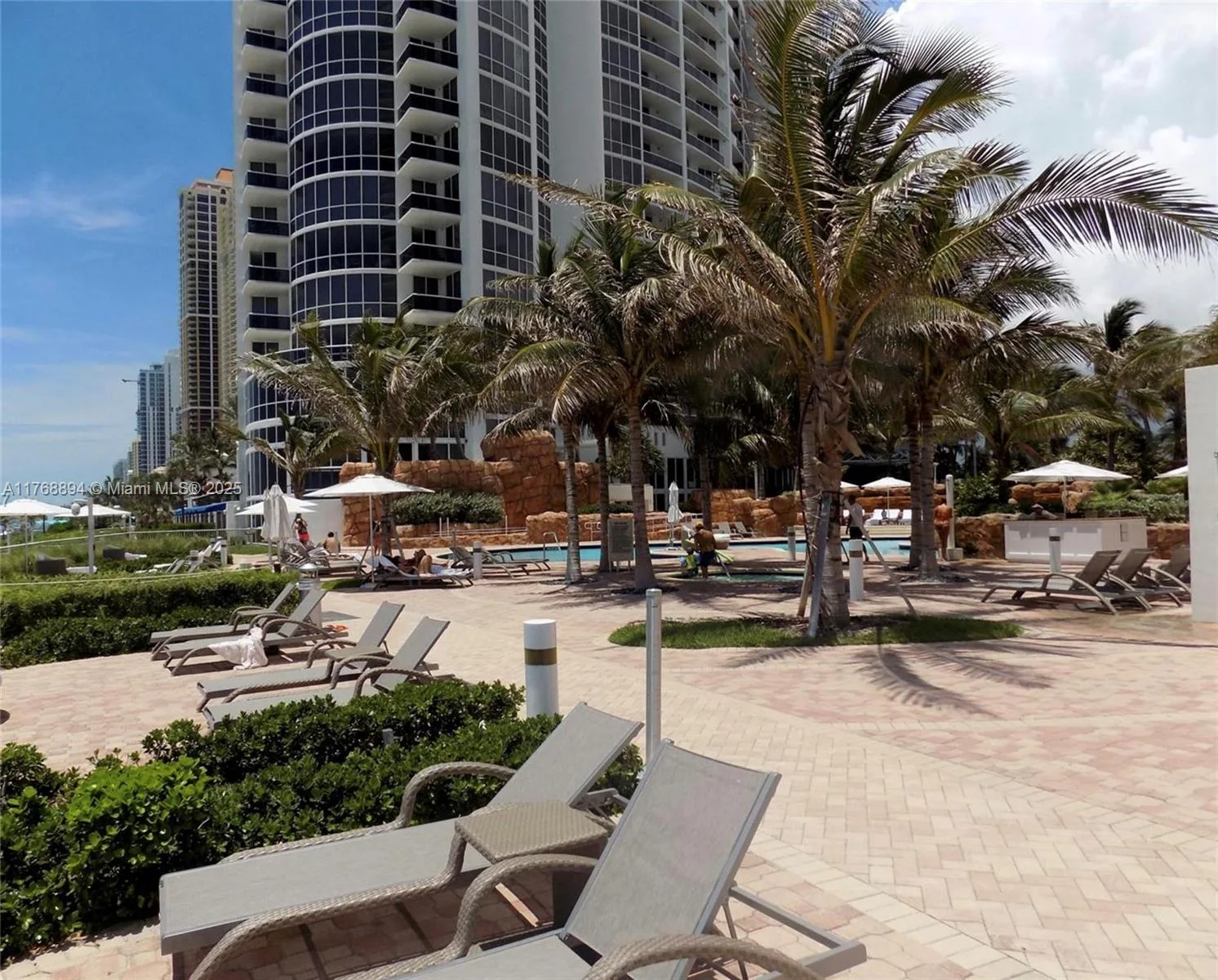 18201 Collins Ave # 3906, Sunny Isles Beach, FL 33160 photo 12