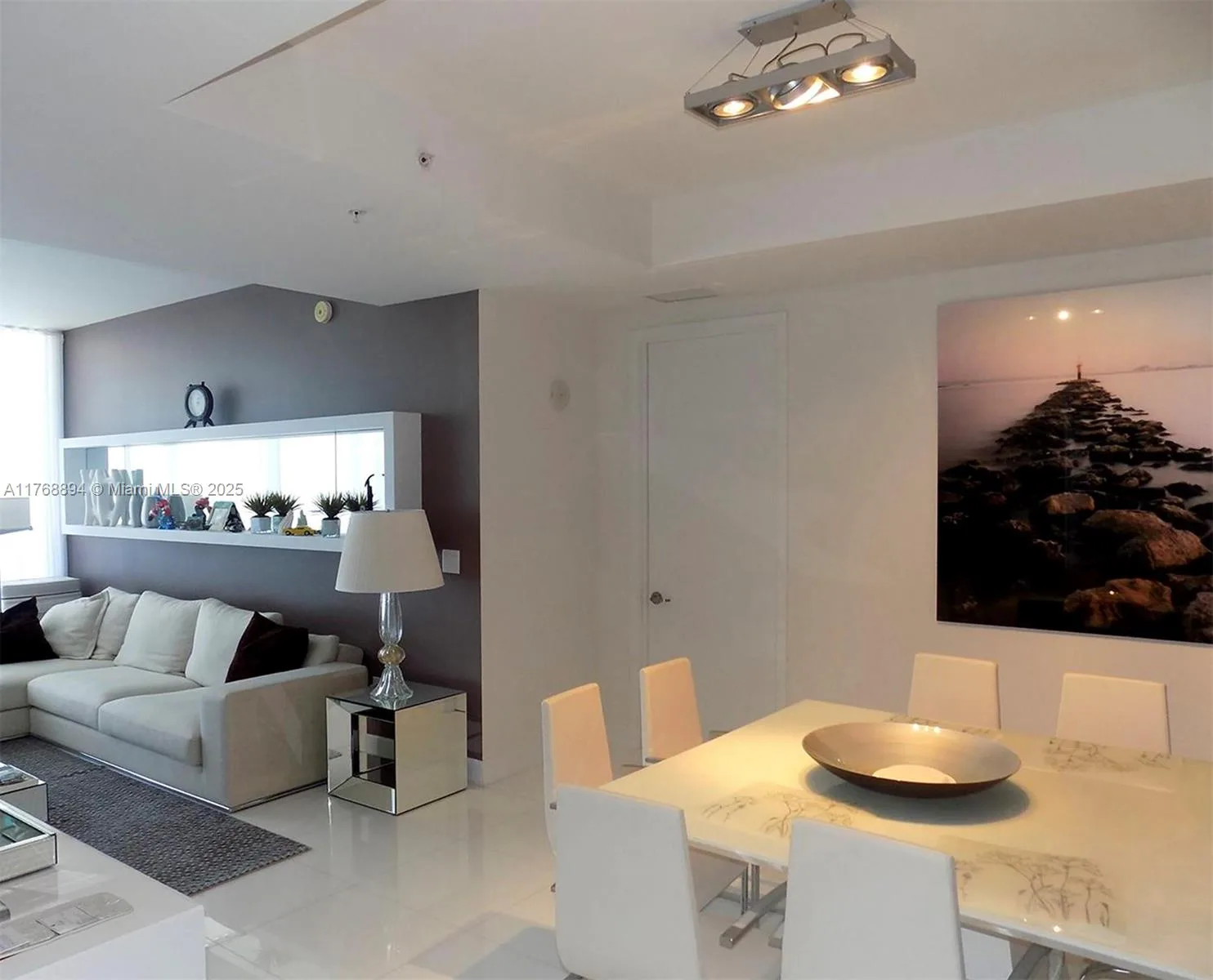 18201 Collins Ave # 3906, Sunny Isles Beach, FL 33160 photo 4