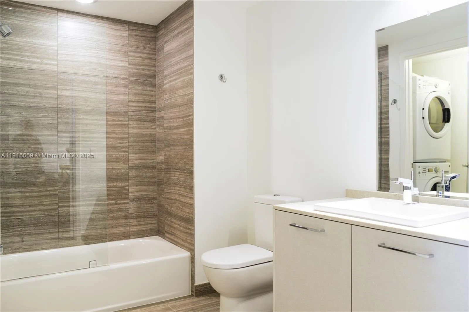 1010 Brickell Ave # 3002, Miami, FL 33131 photo 12