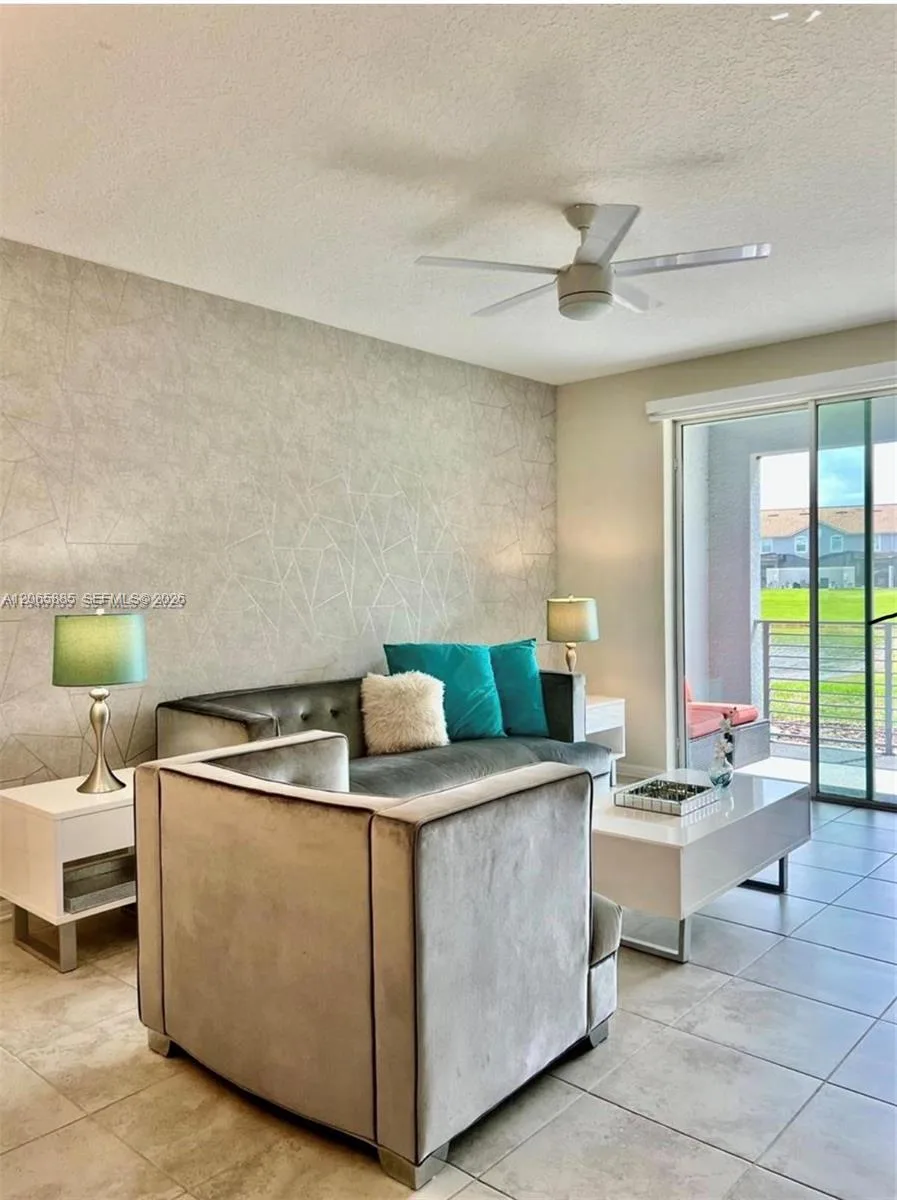 3111 Paradox # 104, Kissimmee, FL 34746 photo 3