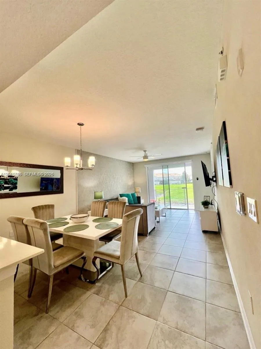 3111 Paradox # 104, Kissimmee, FL 34746 photo 5
