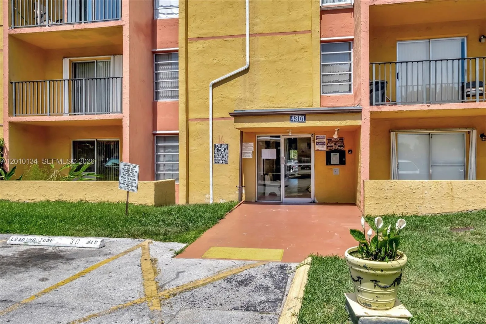 4801 NW 7th St # 704-16, Miami, FL 33126