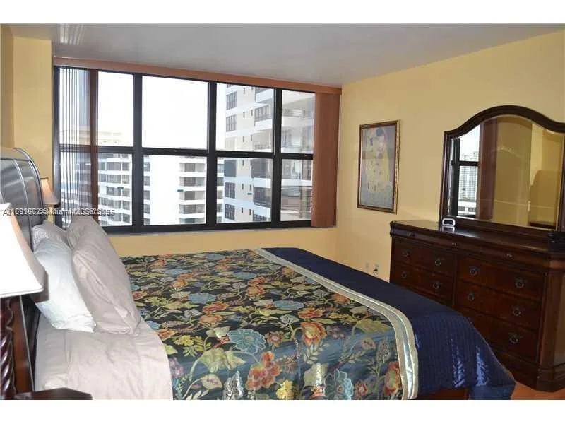 2500 PARKVIEW DR # 1919, Hallandale Beach, FL 33009 photo 10