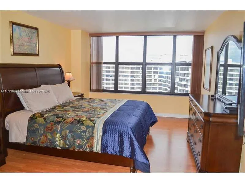 2500 PARKVIEW DR # 1919, Hallandale Beach, FL 33009 photo 9