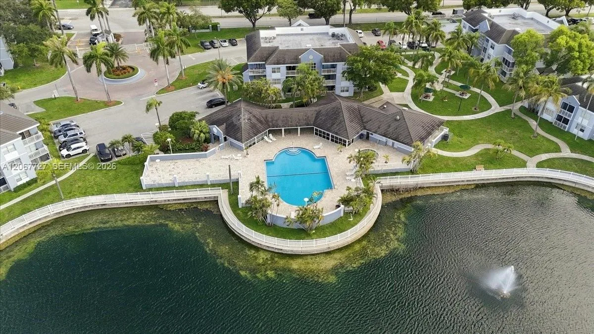 8660 SW 212th St # 306, Cutler Bay, FL 33189 photo 9