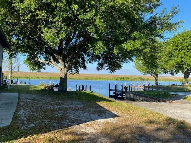 8680 Us Highway 441 SE # 35, Okeechobee, FL 34974 photo 3
