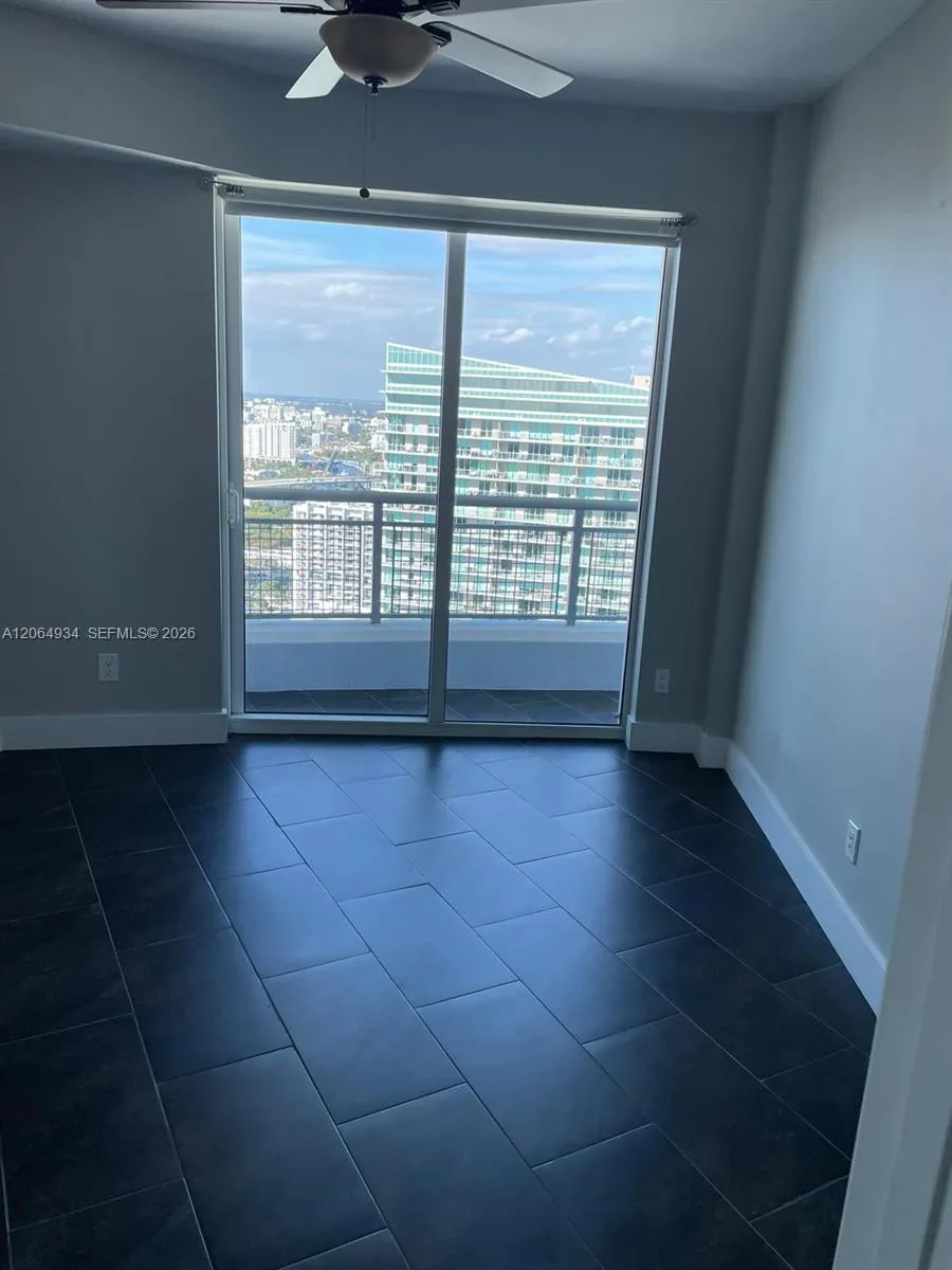 60 SW 13th St # 3426, Miami, FL 33130 photo 6